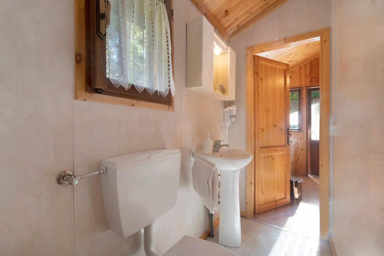 Casa Bucaneve Барціо Екстер'єр фото